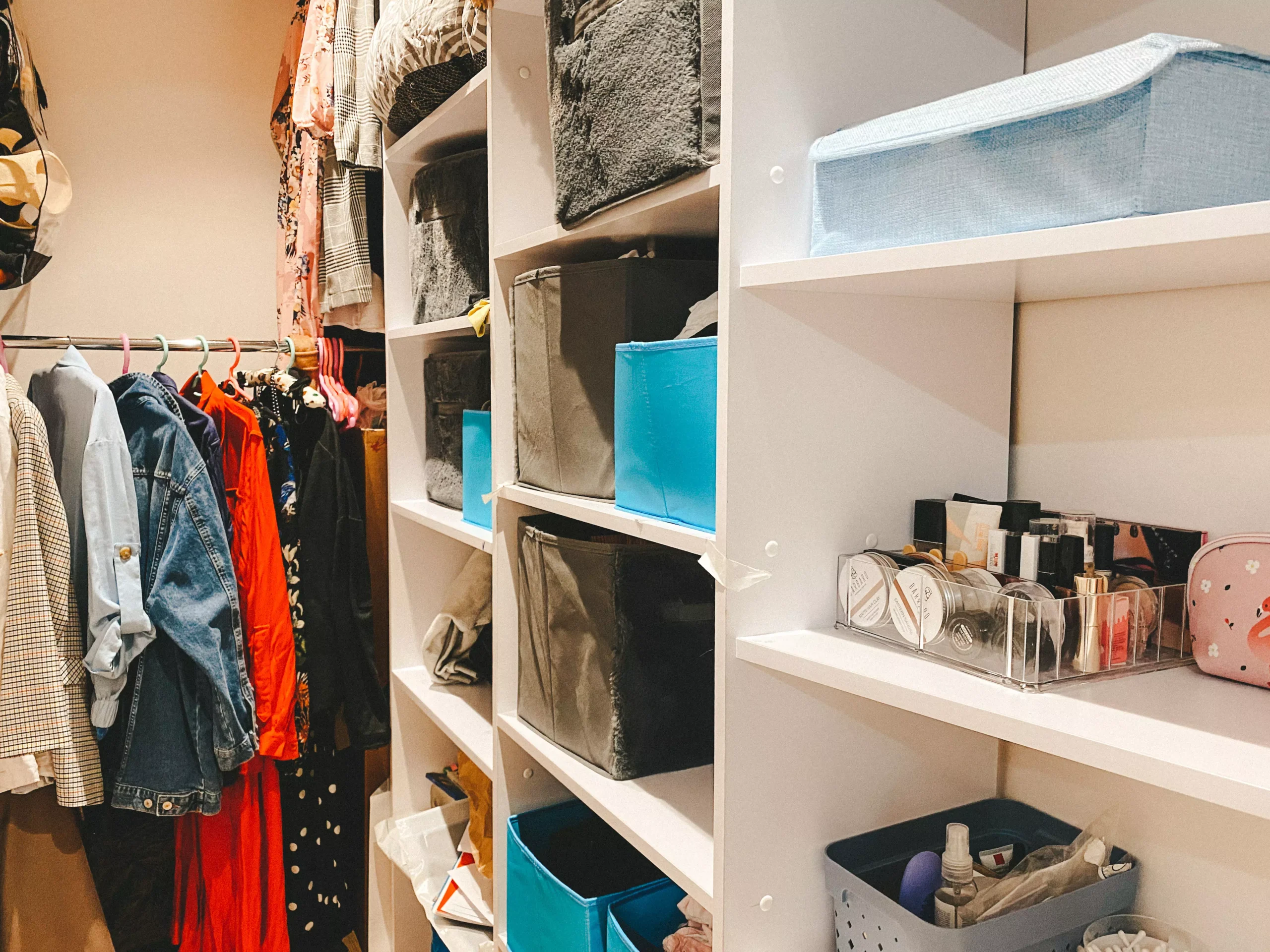 rangement placard astuce